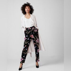 Express High Waisted Floral Tie Waist Ankle Pant in Black Floral